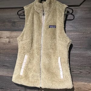 M Faux Fur Patagonia Vest